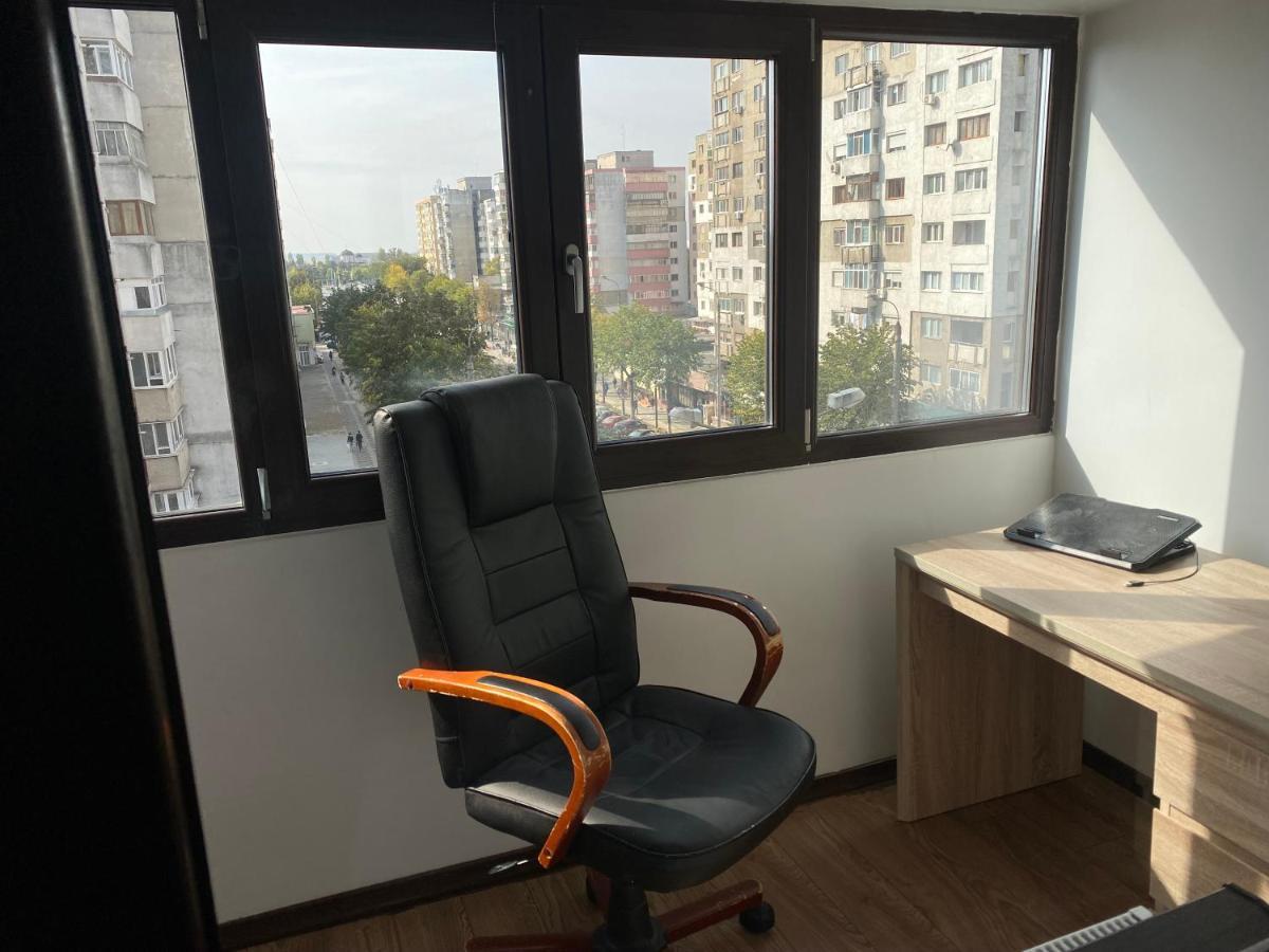 Violetta Apartament ブザウ エクステリア 写真